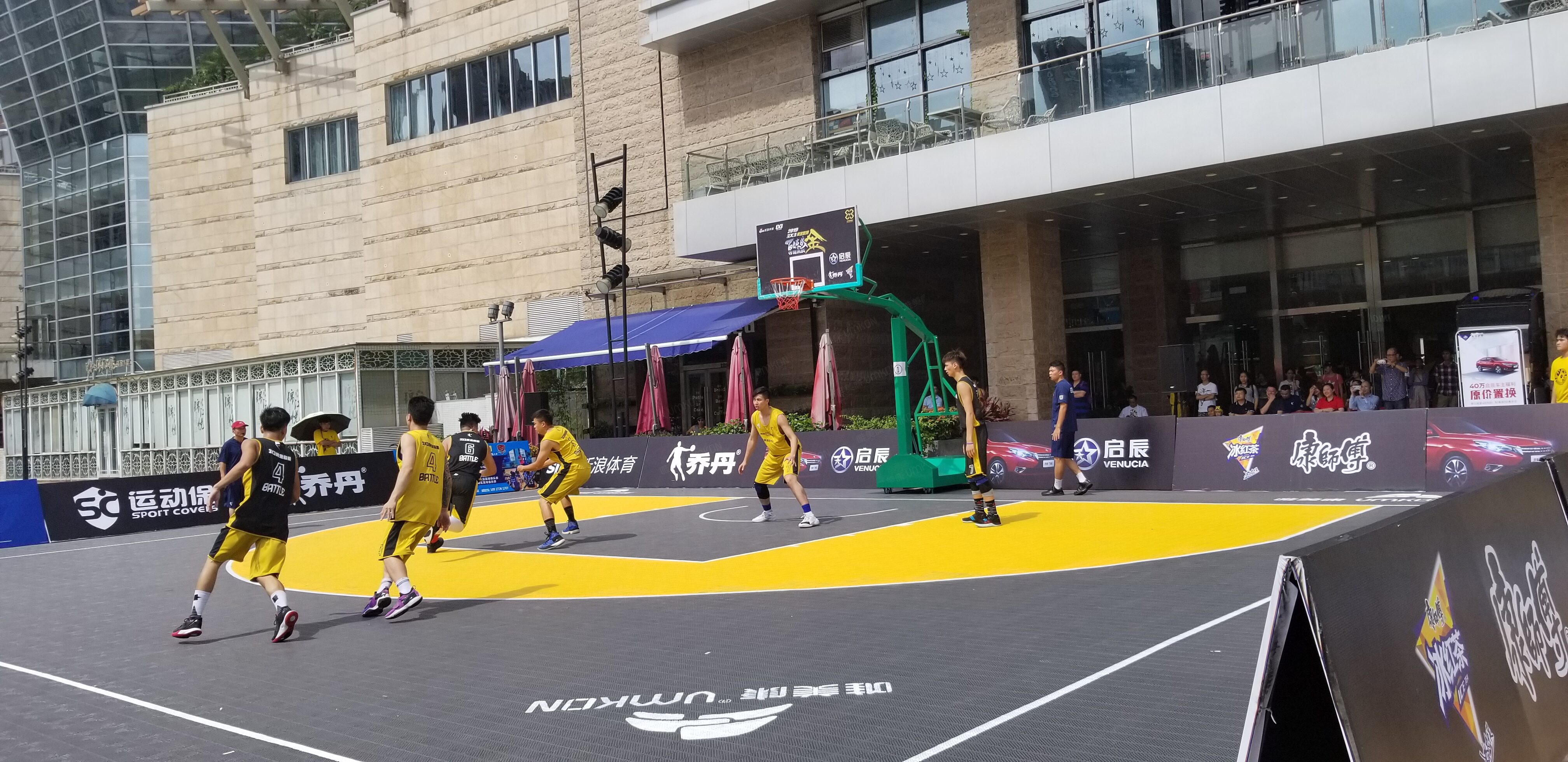 新浪三對三黃金聯(lián)賽